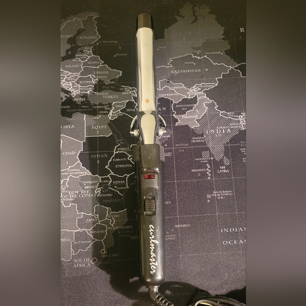 Curlmaster Black Curling Iron